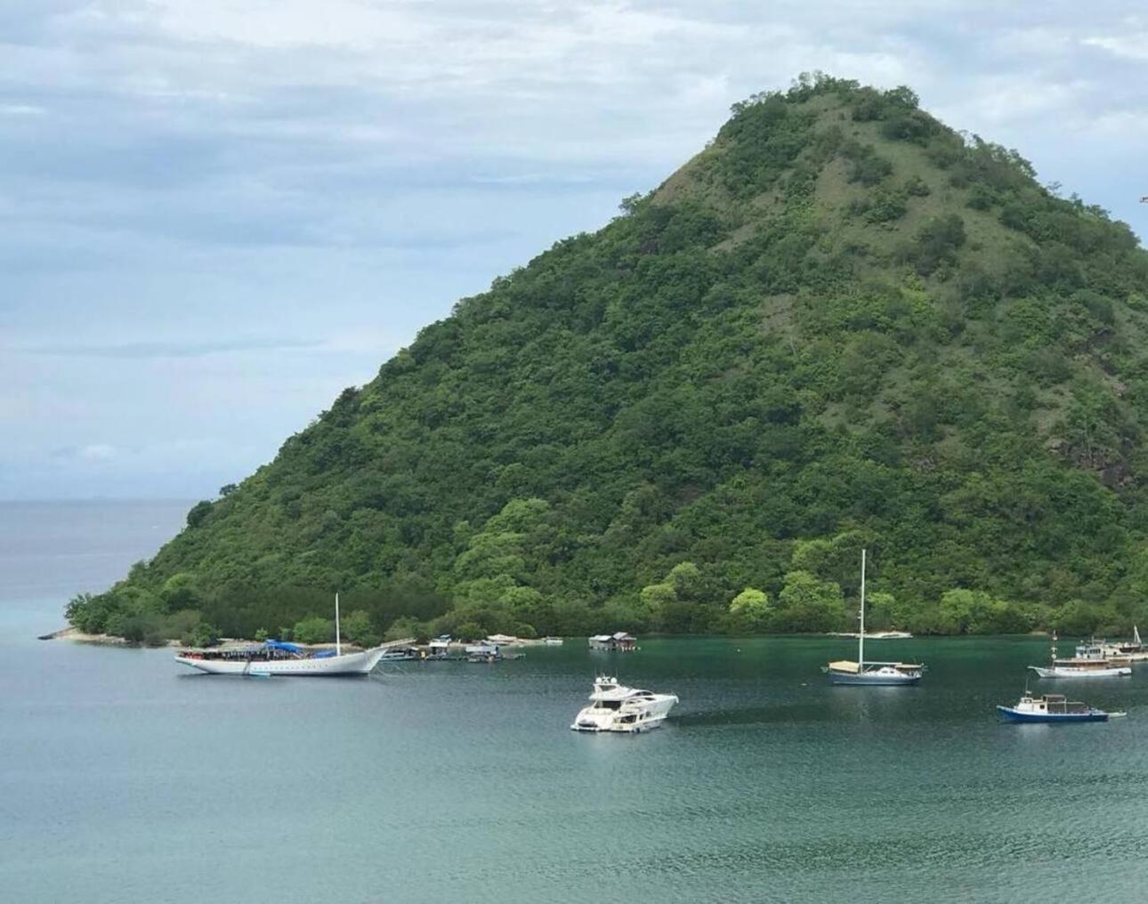 Benedict Guesthouse By Mori Hospitality Labuan Bajo Exteriér fotografie